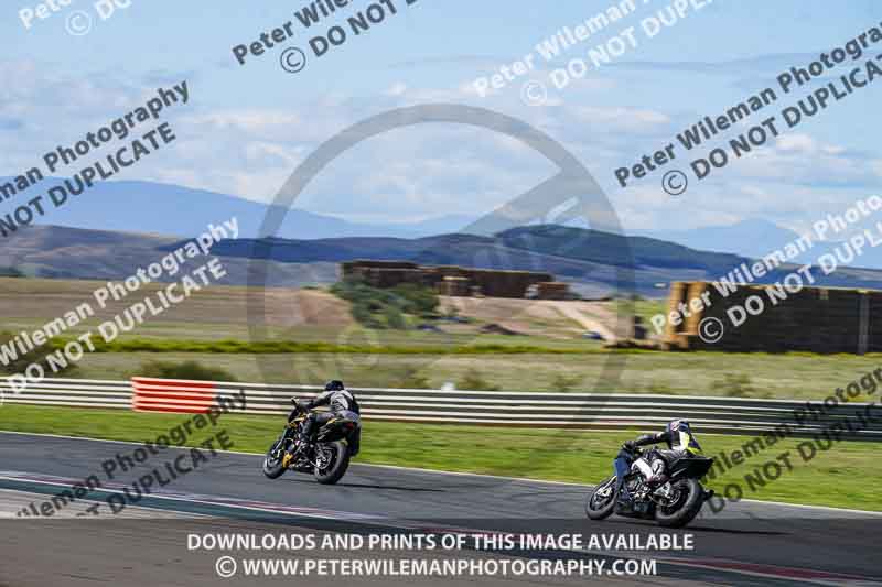 Circuito de Navarra;Spain;event digital images;motorbikes;no limits;peter wileman photography;trackday;trackday digital images